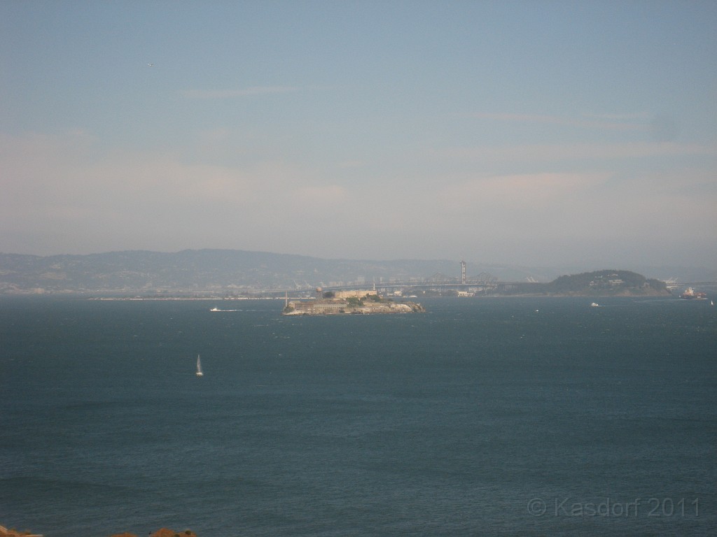 2011 Bay 2 Breakers Friday 0375.JPG - I was able to participate in the 100th annual running of the Bay to Breakers 12K race in San Francisco California. A weekend for sightseeing and racing.